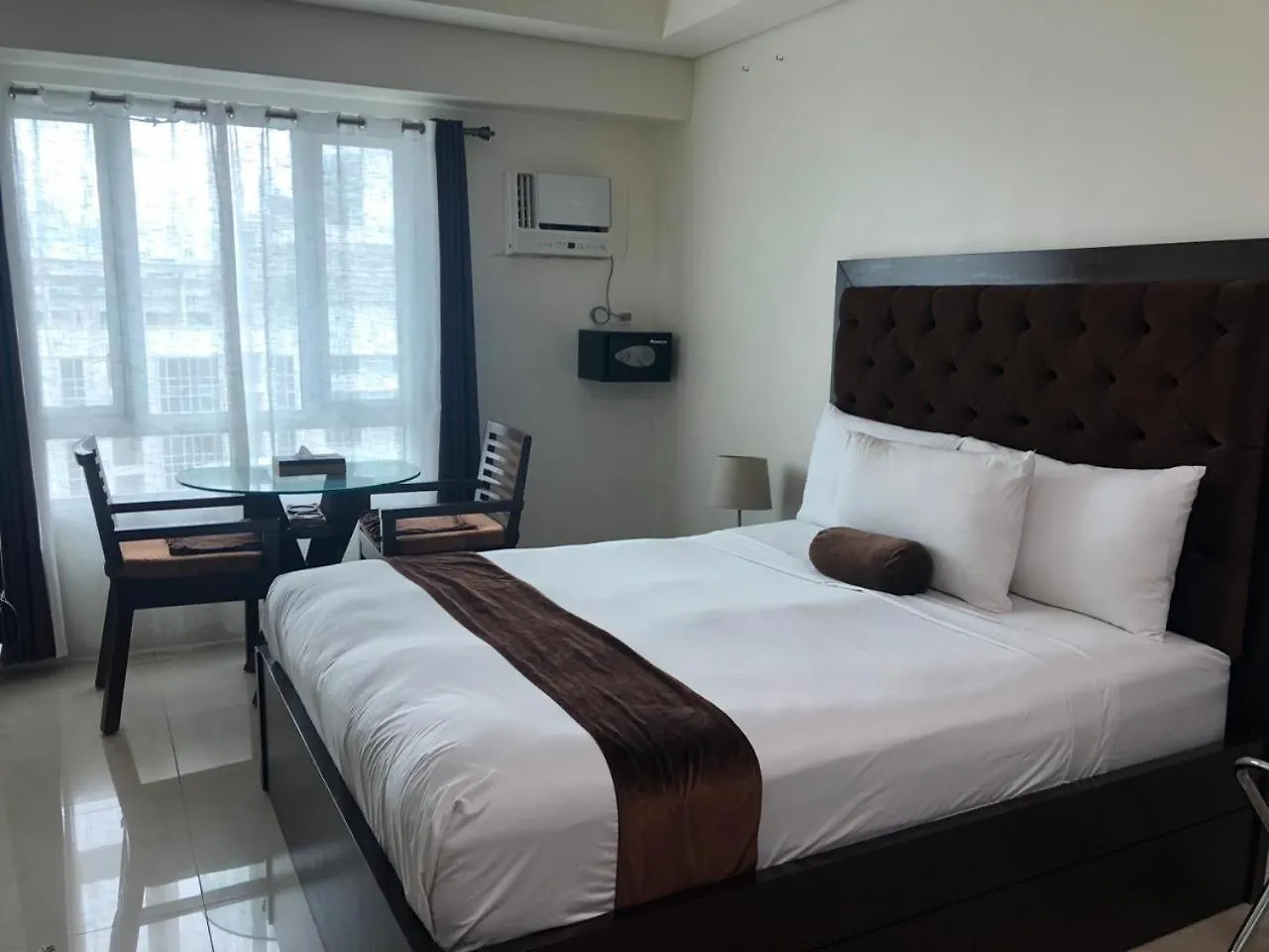 Appartement Studio Unit At The Beacon Makati Near Greenbelt Manilla